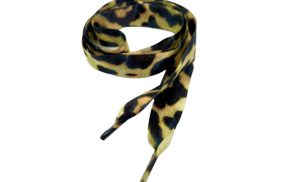 шнур плоский 3мм цв леопард (120см) купить по цене 83.41 руб для домашнего шитья - в интернет-магазине Веллтекс | Омск
