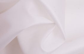 ткань оксфорд 210d, wr/pu1000, 82гр/м2, 100пэ, 150см, белый/s501, (рул 100м) tpx017 купить в Омске.